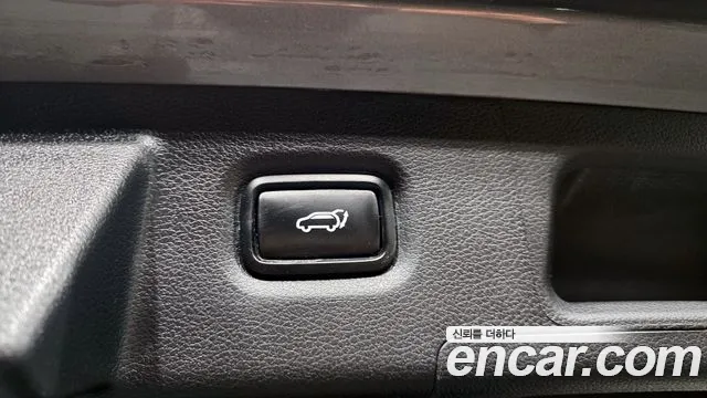 Hyundai Santafe Новый Santa Fe Дизель 2.2 4WD — Фото автомобиля 19