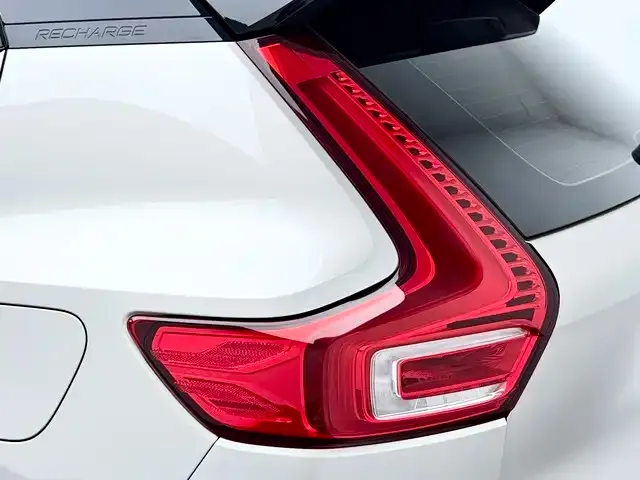 Volvo Volvo XC40 New Energy 2023 Long Range PRO Version — Фото автомобиля 20