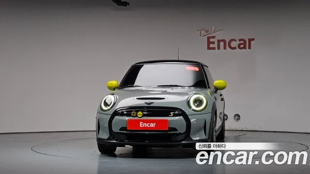 Mini Cooper Cooper Электро SE Электро — Фото автомобиля 3