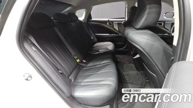 Kia K8 K8 Hybrid — Фото автомобиля 11