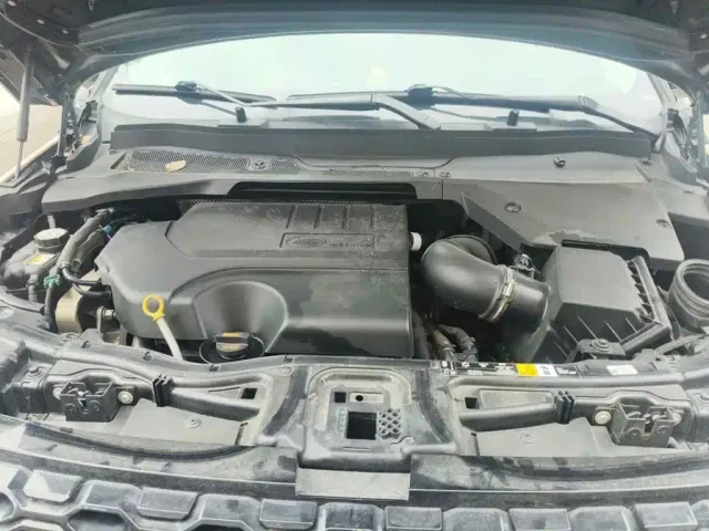 Land Rover Discovery Sport — Фото автомобиля 3