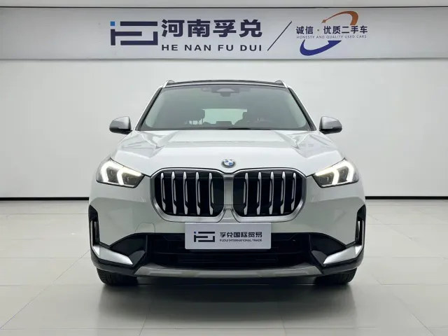 BMW X1 — Фото автомобиля 2