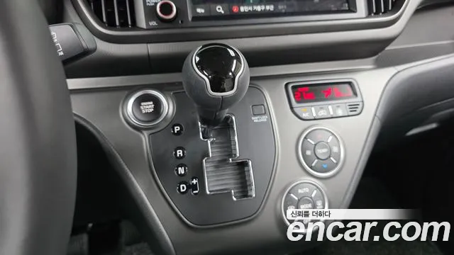 Kia RAY Новый Kia Ray Signature — Фото автомобиля 9