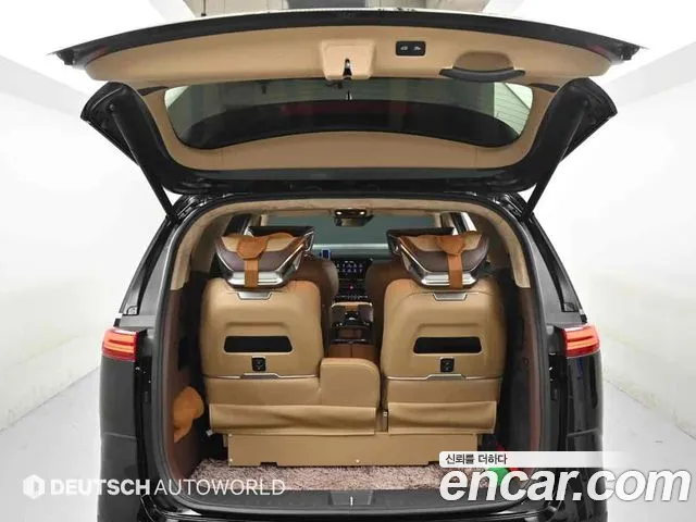 Kia Canival Carnival 4 поколение Бензин 9 мест Hi-Limousine(Спецкузов) — Фото автомобиля 19