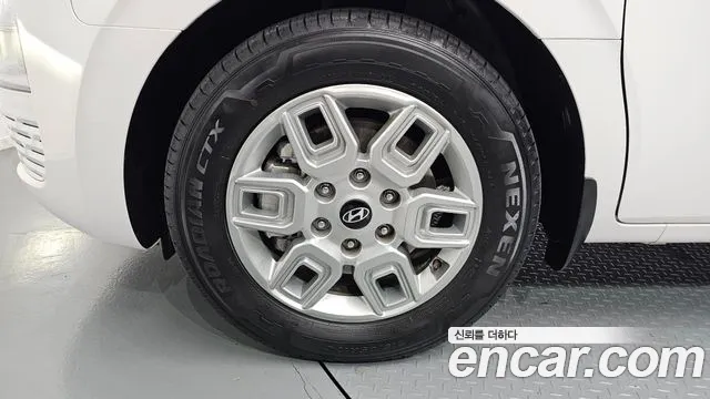 Hyundai Staria Staria L3.5 Карго 3 места — Фото автомобиля 5