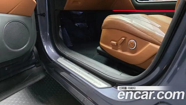 Genesis GV80 — Фото автомобиля 30
