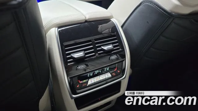 BMW X5 xDrive 40i M Sport — Фото автомобиля 18