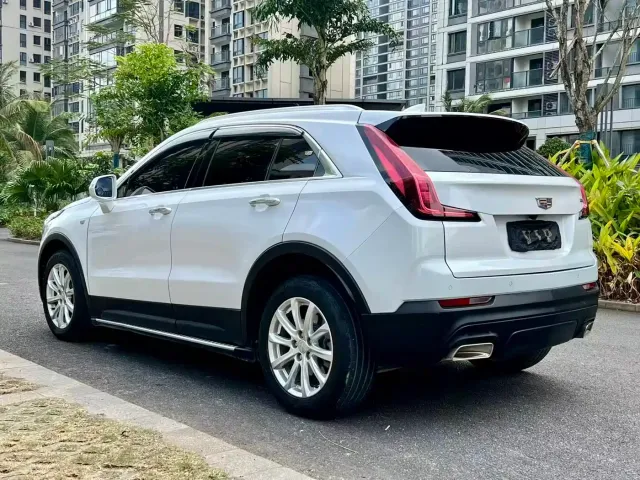 Cadillac XT4 — Фото автомобиля 7