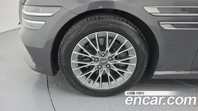 Genesis G80 RG3 — Фото автомобиля 5