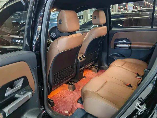 Mercedes-Benz GLB-Class — Фото автомобиля 12