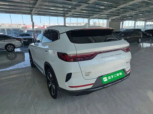 BYD Song PLUS — Фото автомобиля 4