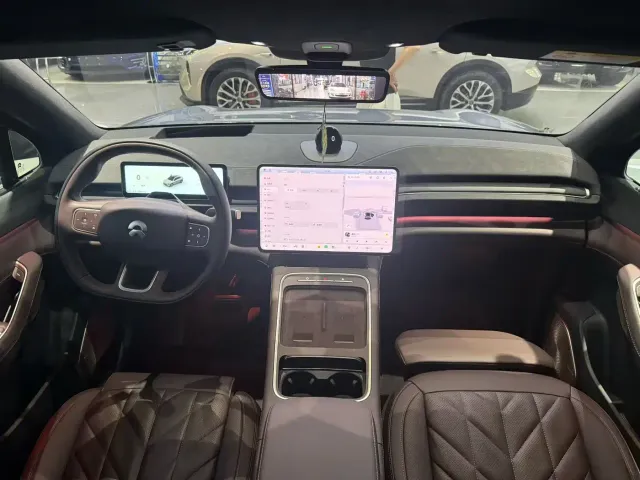 Nio EC6 — Фото автомобиля 4