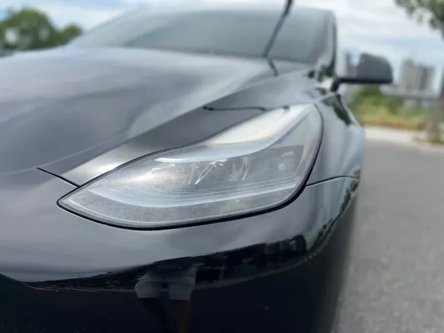 Tesla Model Y — Фото автомобиля 9