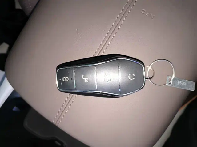 BYD Song Pro — Фото автомобиля 8