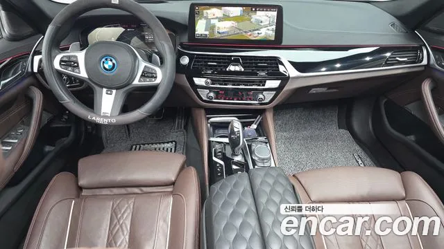 BMW 5-Series 5 серия (G30) — Фото автомобиля 7