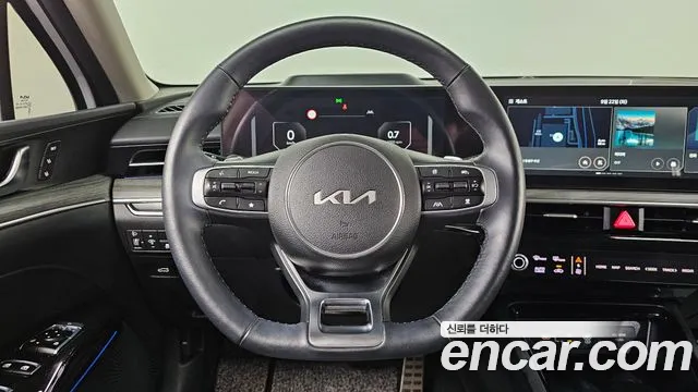 Kia K5 Generation 3 — Фото автомобиля 19