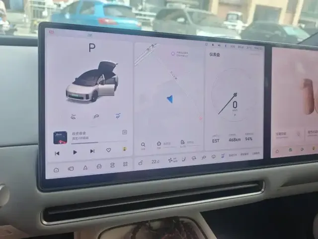 Li Auto Li Auto i6 2025 4WD Base Model — Фото автомобиля 14