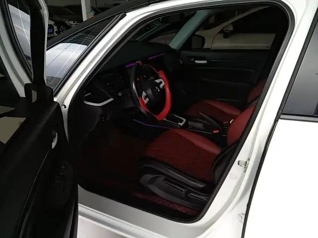 Honda Fit — Фото автомобиля 14