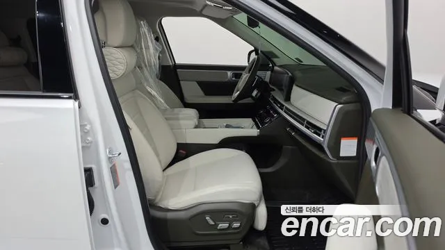 Hyundai Santa Fe — Фото автомобиля 16