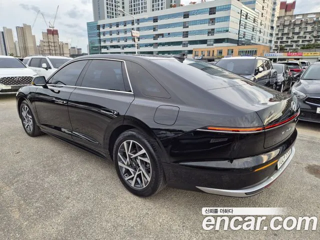 Hyundai Grandeur GN7 — Фото автомобиля 6