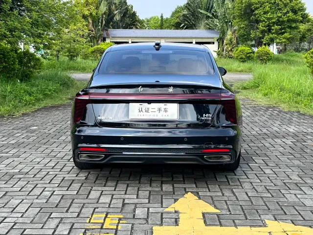 Hongqi H5 — Фото автомобиля 5