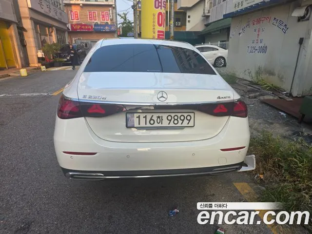 Mercedes-Benz E-Class W214 — Фото автомобиля 2