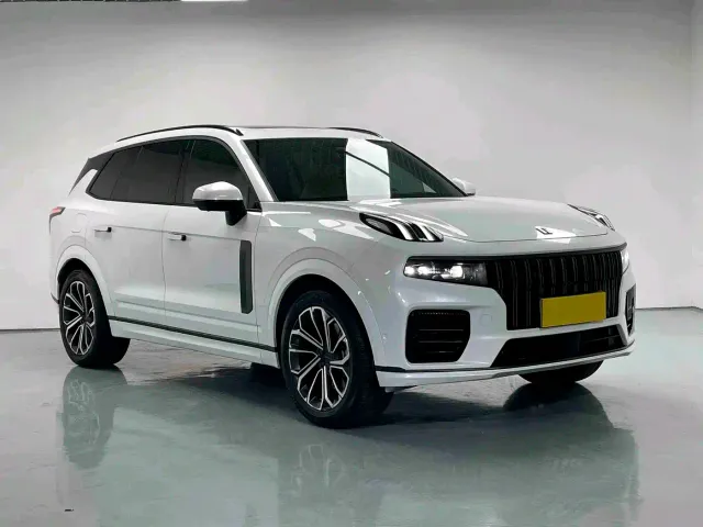 Lynk & Co 09 EM-P — Фото автомобиля 3