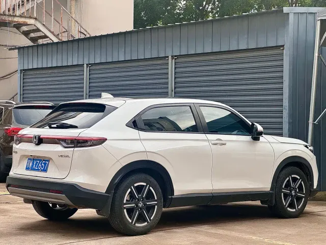 Honda Vezel — Фото автомобиля 9