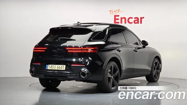 Genesis GV70 2.5T Бензин 2WD — Фото автомобиля 2