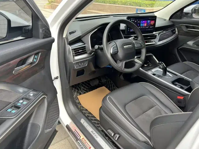 Haval H6 — Фото автомобиля 11