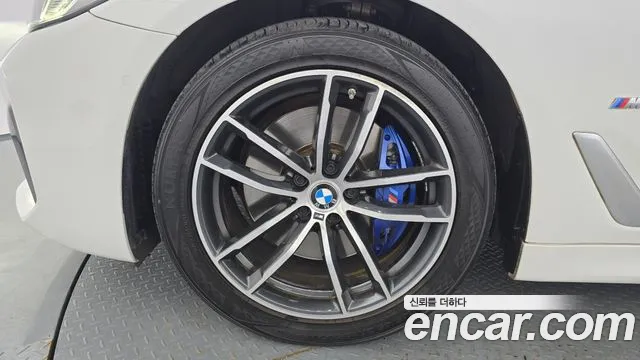 BMW 5-Series 5 серия (G30) 523d M Sport — Фото автомобиля 5