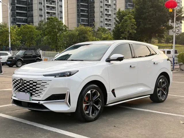 Фотография автомобиля — Changan UNI-K iDD