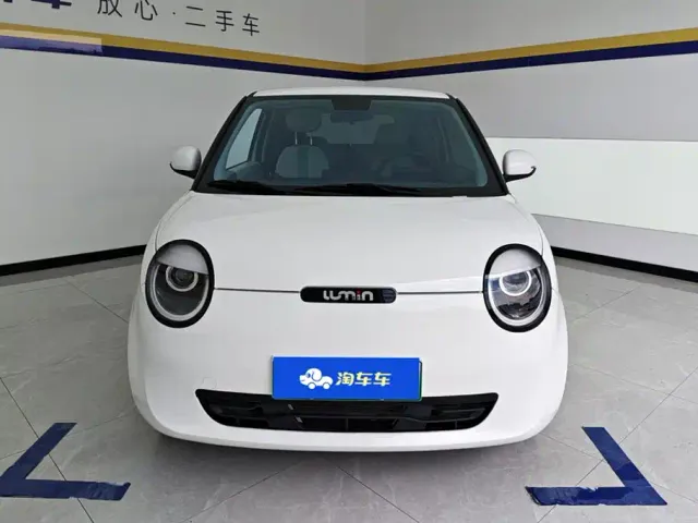 Changan Lumin — Фото автомобиля 2