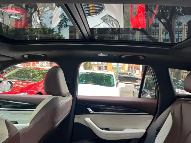 Geely Xingyue L — Фото автомобиля 12