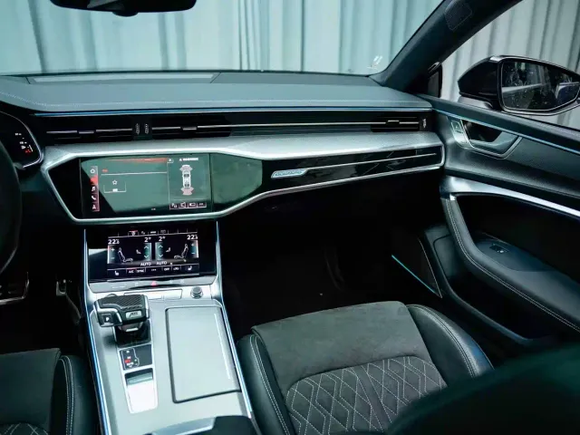 Audi A7L — Фото автомобиля 7