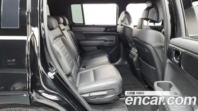 Hyundai Santafe — Фото автомобиля 9