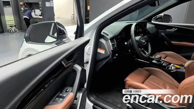 Audi Q5 FY — Фото автомобиля 15