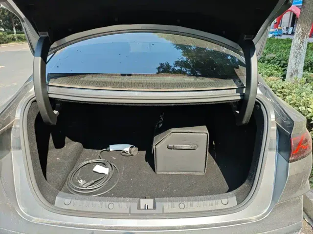 BYD Qin L — Фото автомобиля 15
