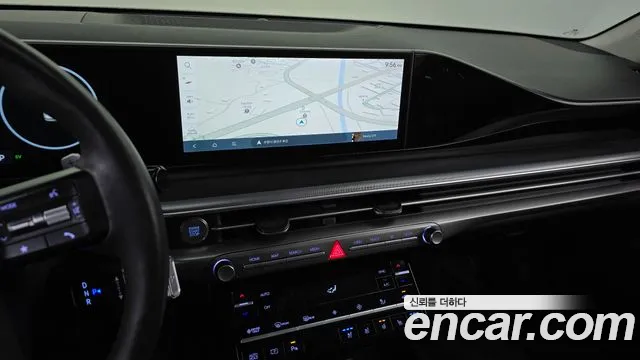 Hyundai Grandeur GN7 — Фото автомобиля 18