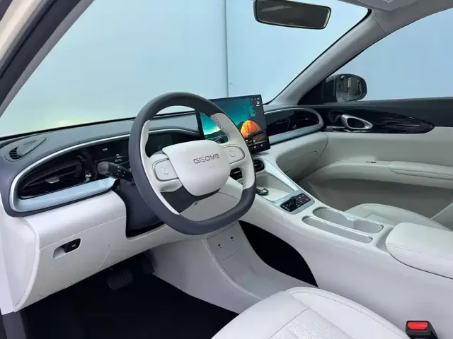 Geely Starry Wish — Фото автомобиля 4