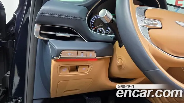 Genesis GV80 — Фото автомобиля 22