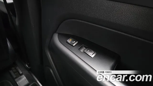 KG_Mobility_Ssangyong Rexton Новый Rexton Sport Дизель 2.2 4WD — Фото автомобиля 19
