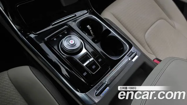Kia Canival Carnival 4 поколение Бензин 7 мест Signature — Фото автомобиля 9