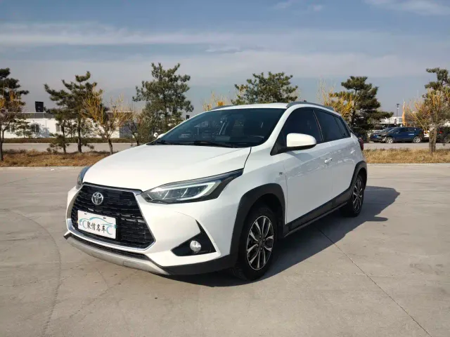 Фотография автомобиля — Toyota YARiS L Zhi Xuan