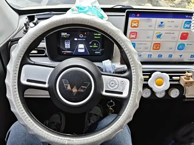 Wuling Hongguang Mini EV — Фото автомобиля 6