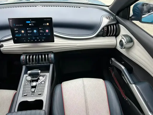 BYD Yuan PLUS — Фото автомобиля 16