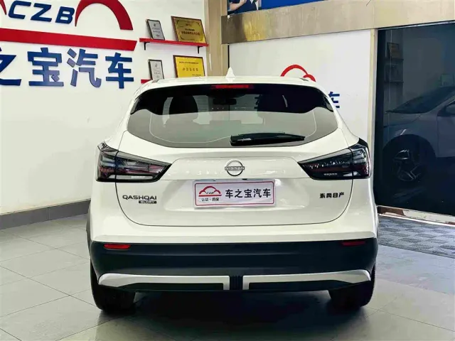 Nissan Qashqai — Фото автомобиля 6