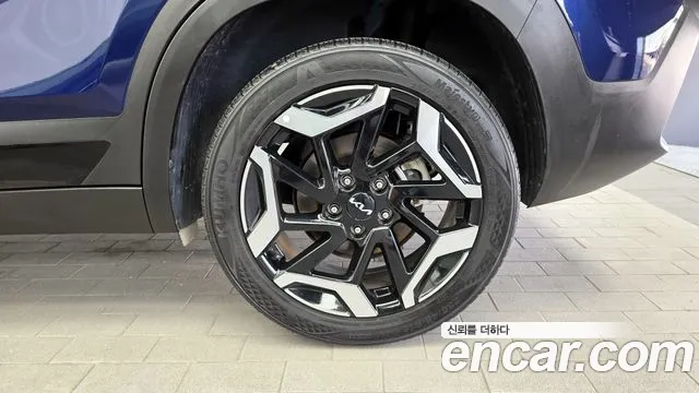 Kia Seltos — Фото автомобиля 17