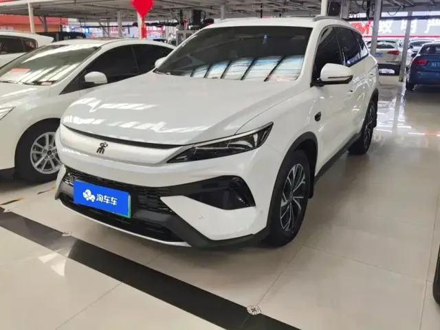 Фотография автомобиля — BYD Song Pro