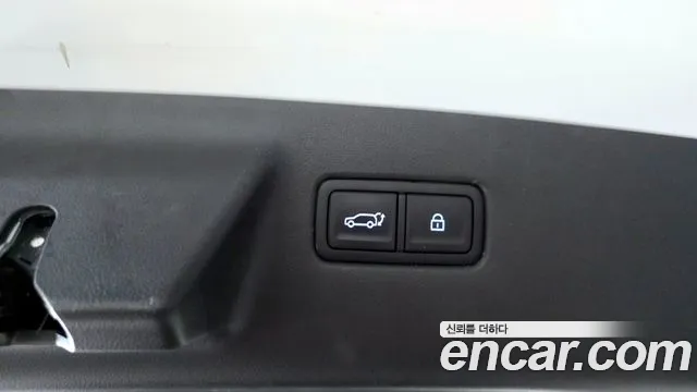 Hyundai Santafe Santa Fe (MX5) Бензин 2.5T 2WD — Фото автомобиля 20